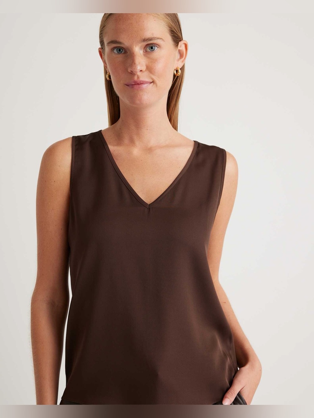 Quince Washable Stretch Silk V-Neck Tank Top Hot Fudge Brown Sleeveless Size M